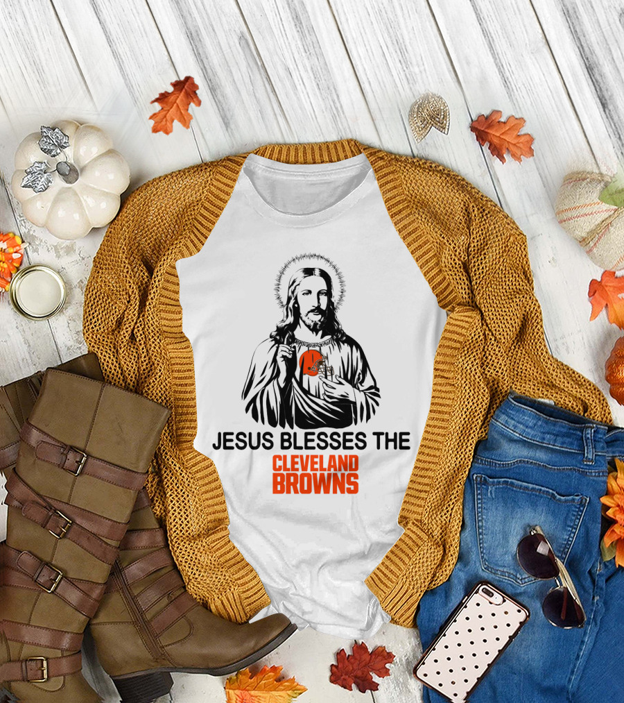 Jesus Blesses The Cleveland Browns T-Shirt