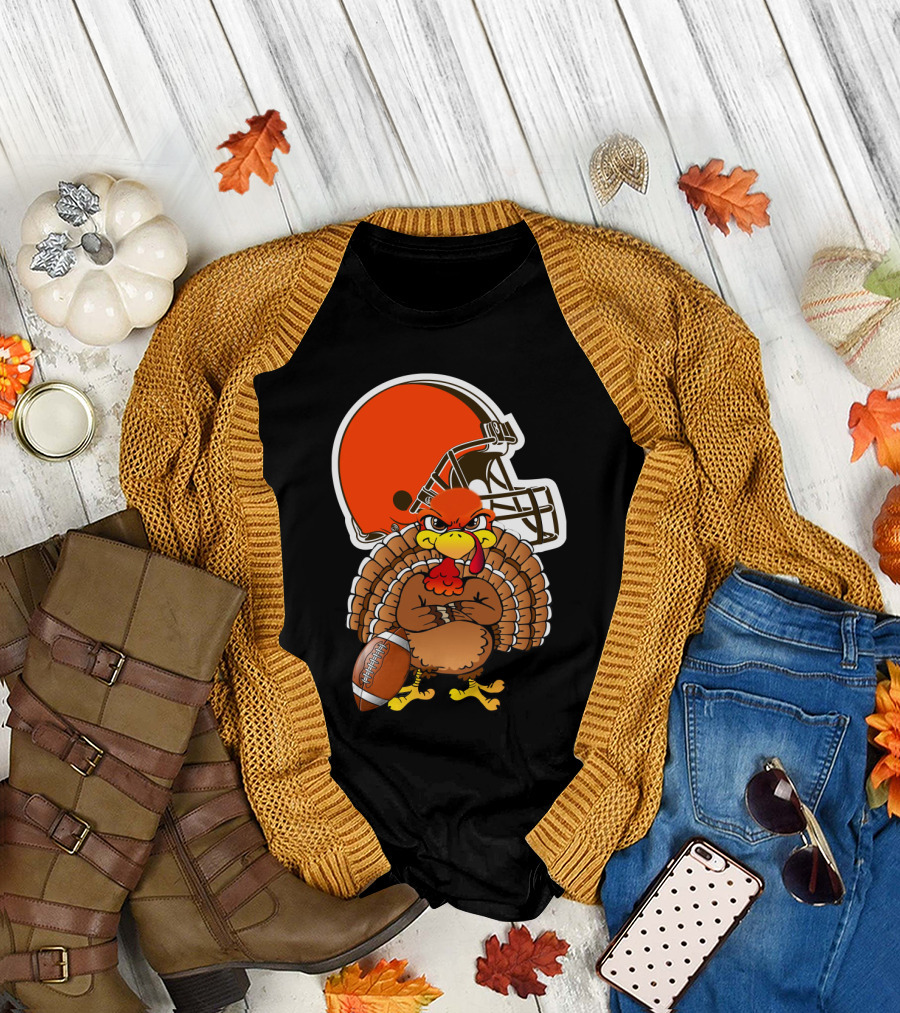 Cleveland Browns Angry Thanksgiving Turkey Football Helmet T-Shirt