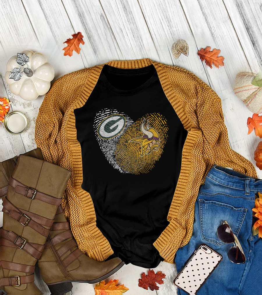 Packers Vikings Fingerprint Heart T-Shirt