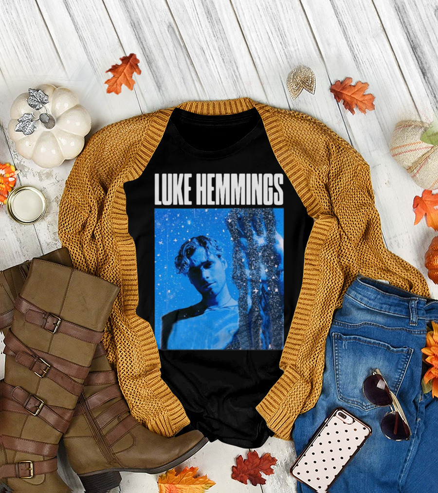 Luke Hemmings Live At The Fonda June 08 Blue Starry Night Aesthetic T-Shirt