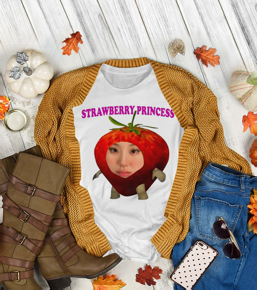 Chaeyoung Strawberry Princess in a Strawberry Costume T-Shirt