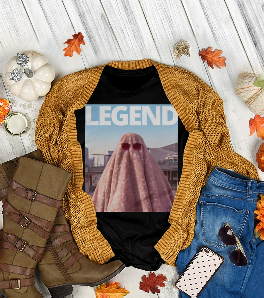 Legend Cincy Mystery Swift Blanket Person T-Shirt