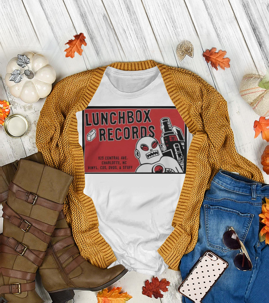 Lunchbox Records 825 Central Ave Charlotte NC Vinyl CDs DVDs Stuff Robot T-Shirt