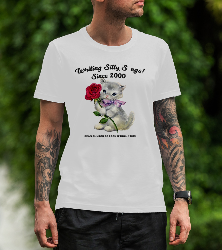 Writing Silly Songs Since 2000 Cute Kitten With Red Rose And Pink Bow T-Shirt