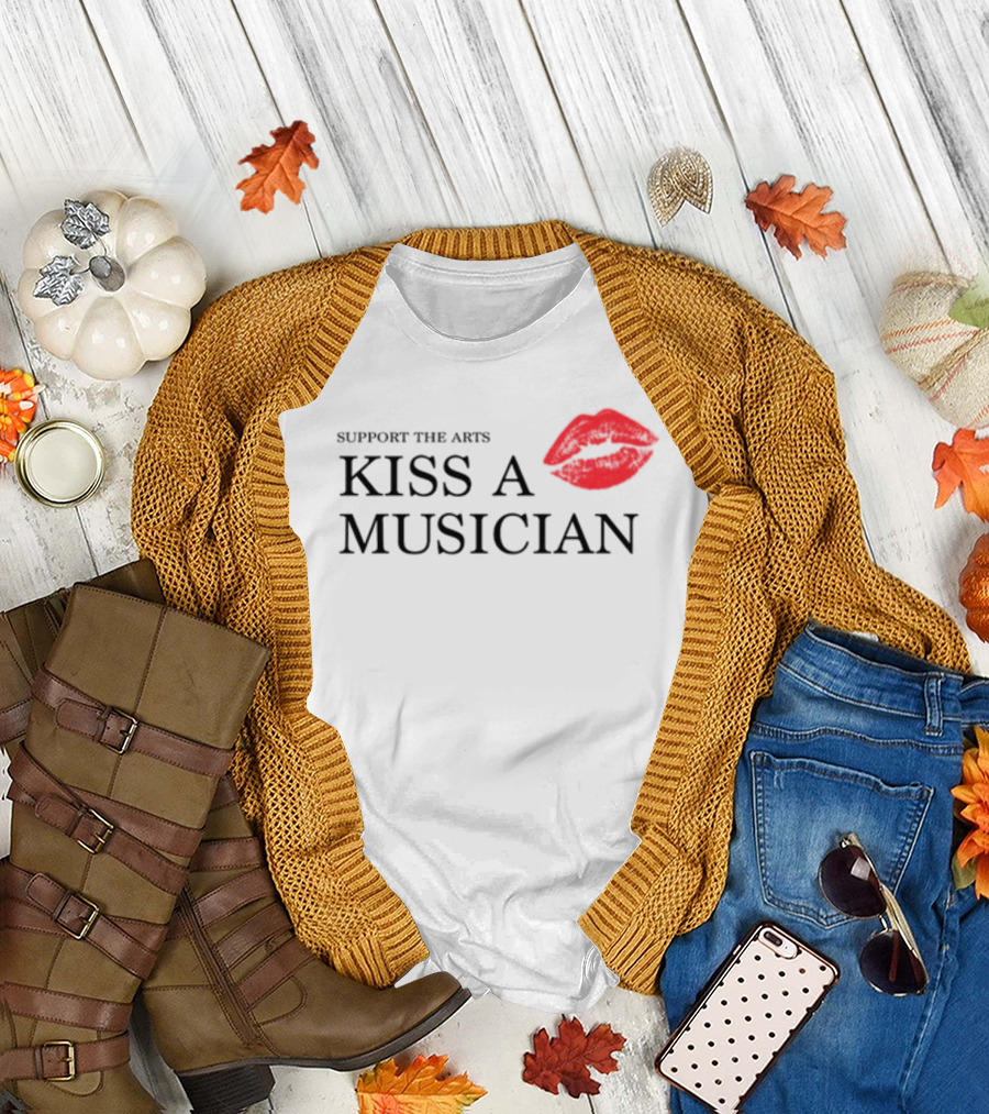 Support The Arts Kiss A Musician Red Lips T-Shirt