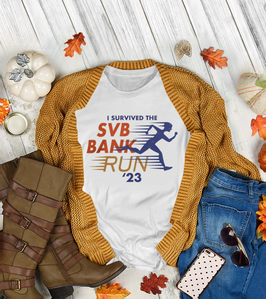Prayingforexits I Survived The SVB Bank Run '23 T-Shirt