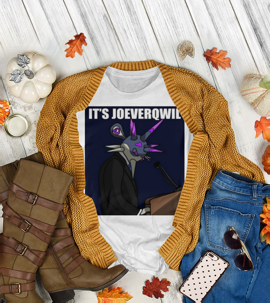 It's Joeveqwil Andylavgc Parody Character at Podium T-Shirt