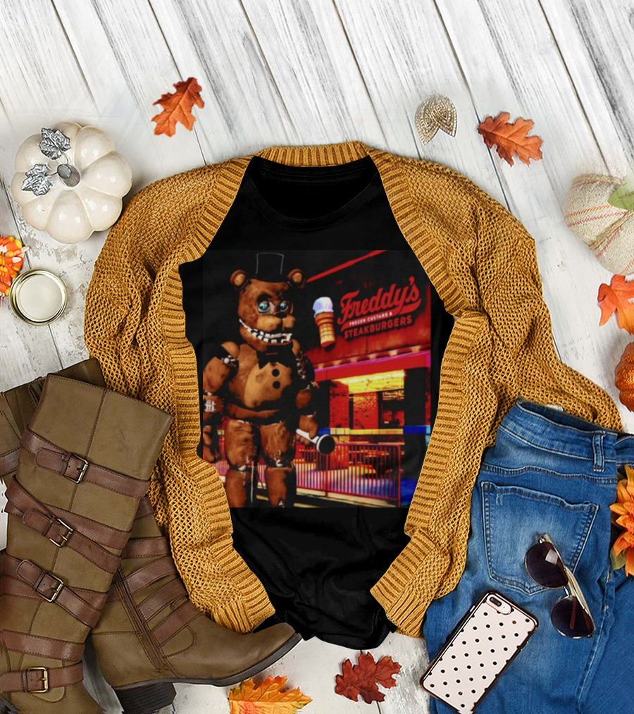 Mamonoworld Funny Bear Freddy's Frozen Custard and Steakburgers Bear T-Shirt