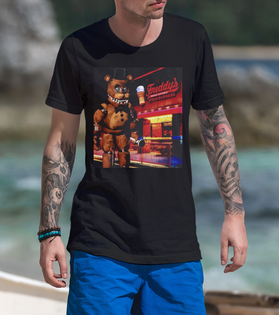 Mamonoworld Funny Bear Freddy's Frozen Custard And Steakburgers Bear T-Shirt