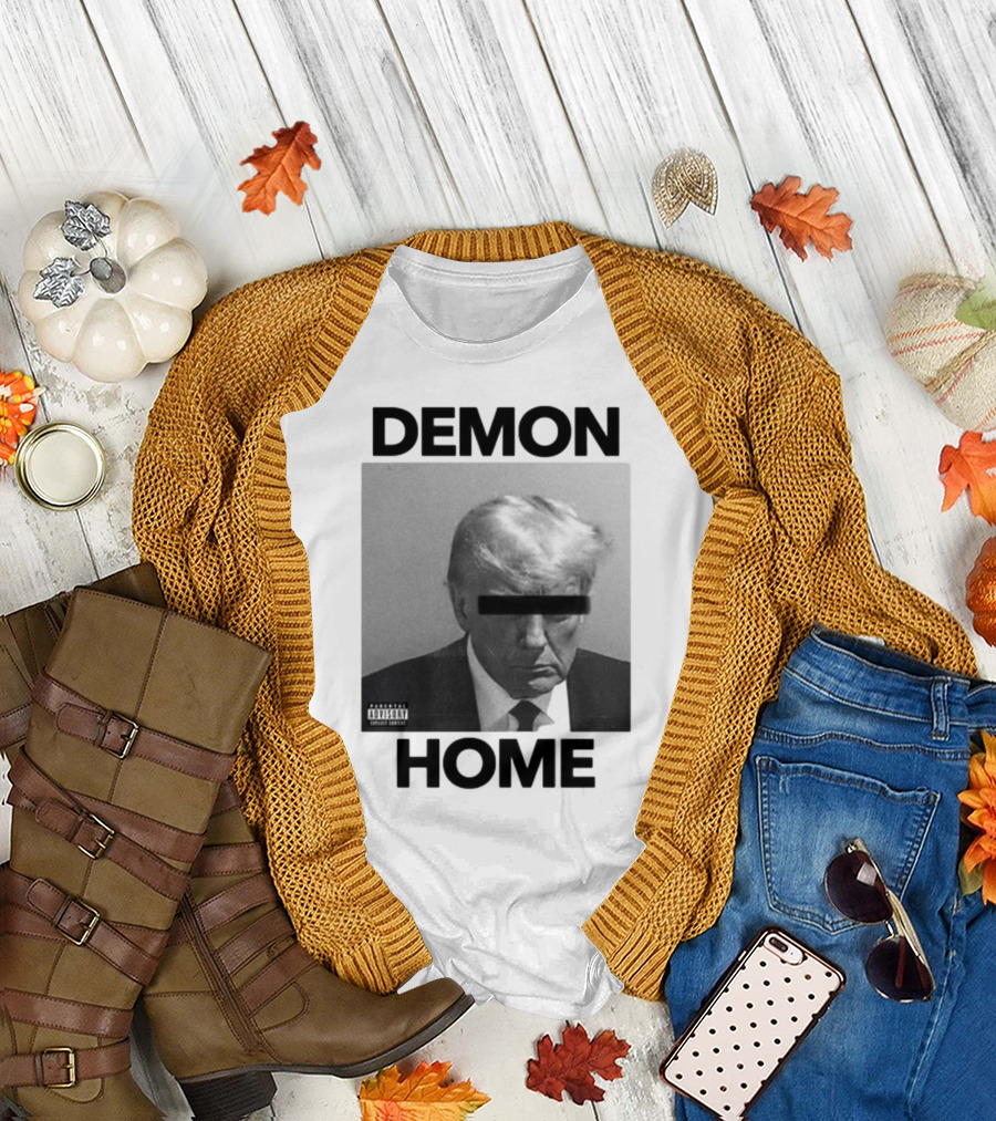 DEMON DONALD TRUMP HOME BLURRED FACE T-Shirt