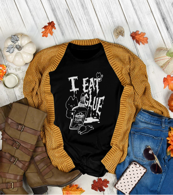 Cubeudesigns I Eat Glue Cat Cartoon Label T-Shirt