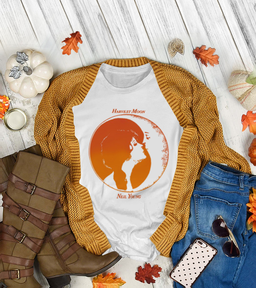 Harvest Moon Neil Young Orange Silhouette Circle T-Shirt