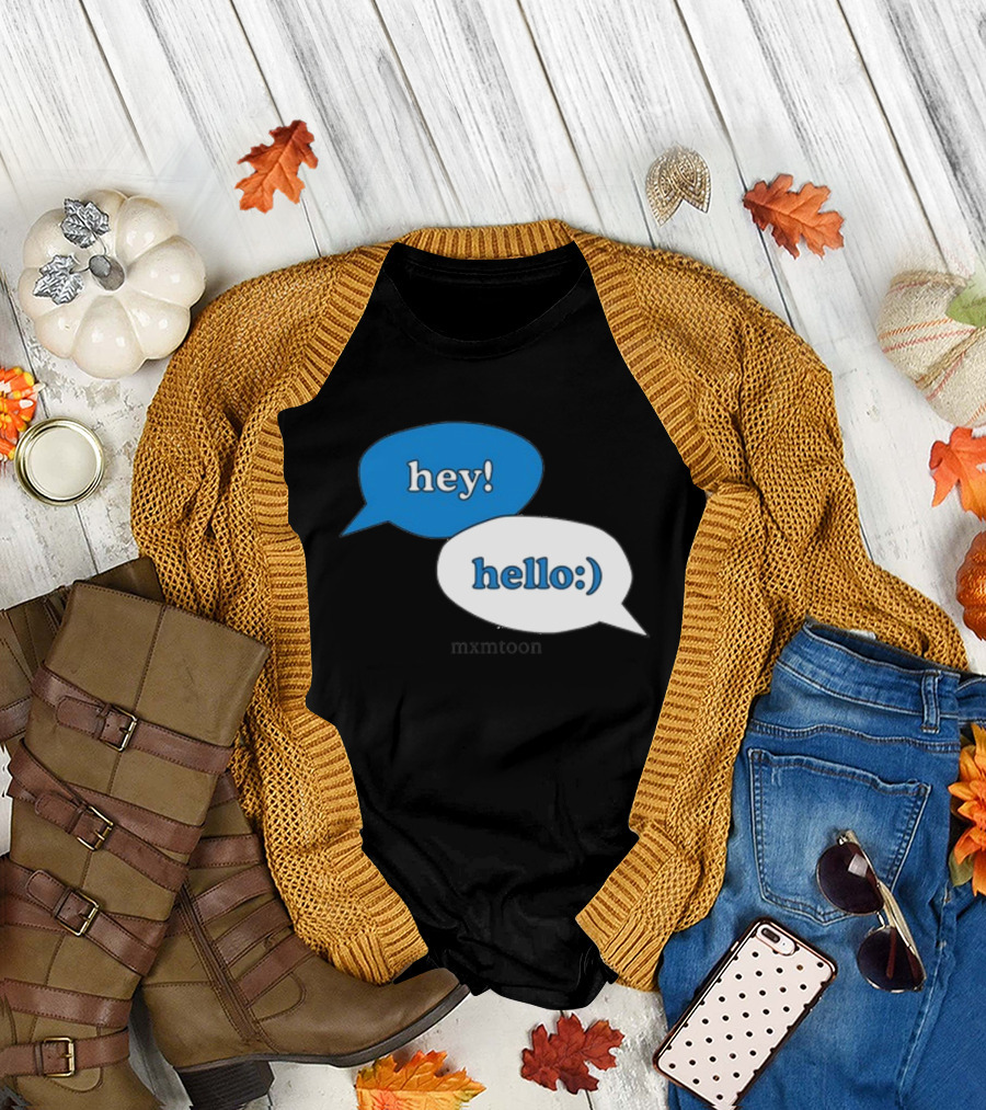 Hey Hello:) Mxmtoon Speech Bubbles T-Shirt