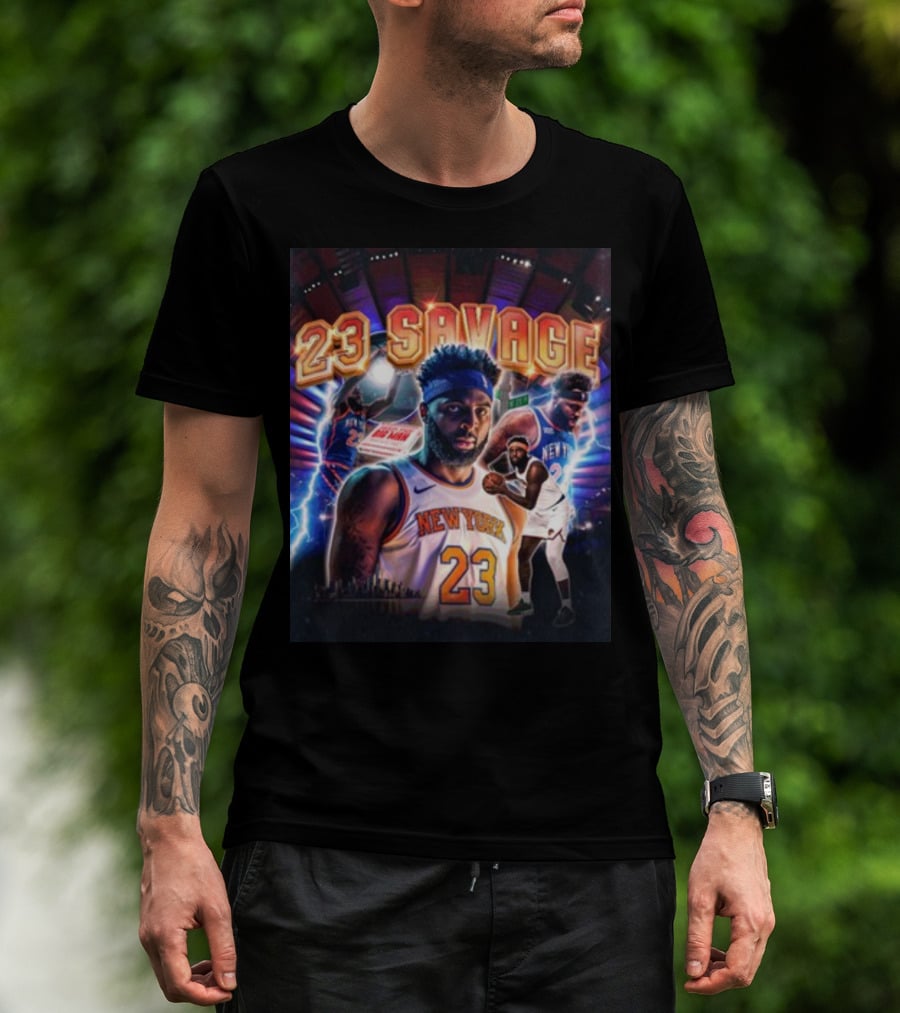 New York Knicks 23 Savage Mitchell Robinson Stadium Lightning Background T-Shirt