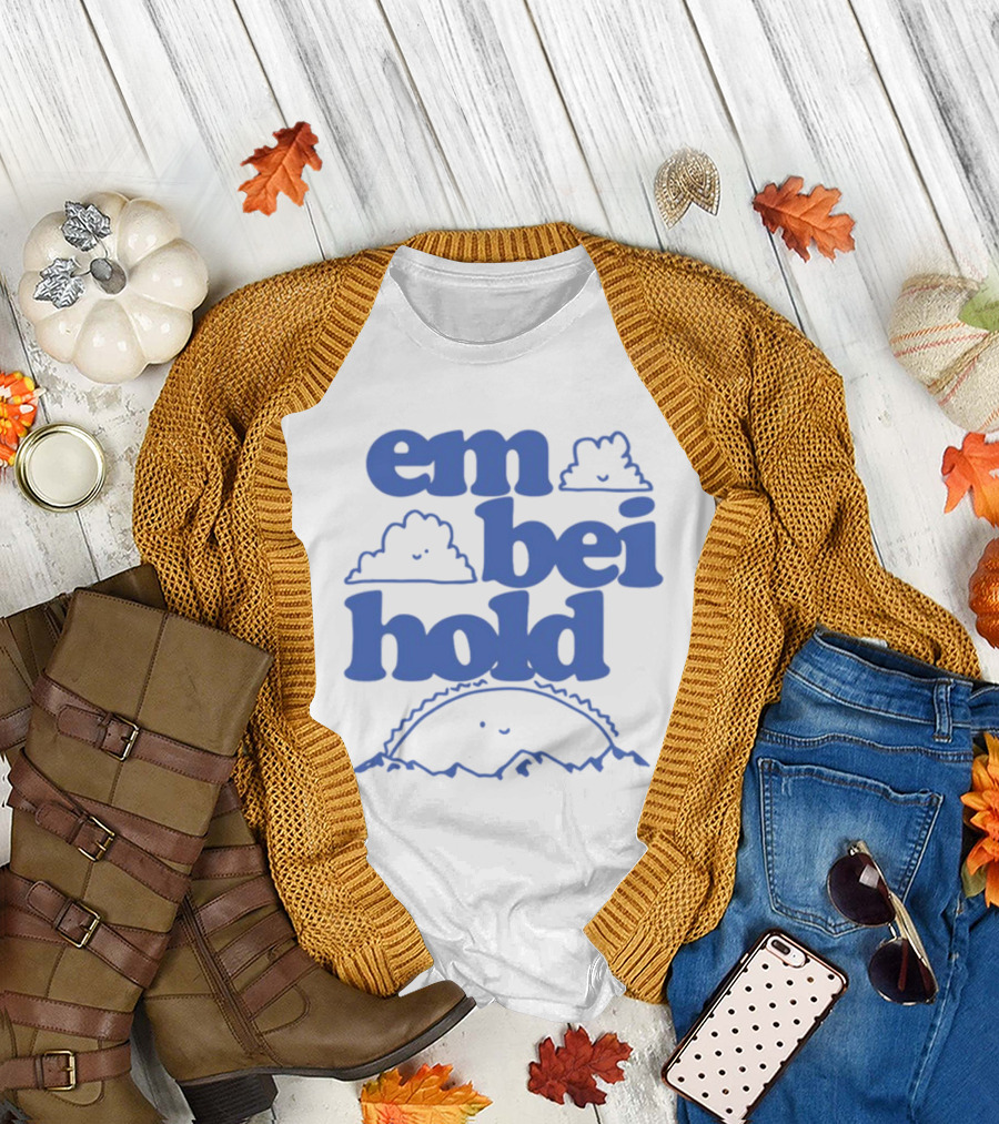 Embeihold Happy Clouds Em Beihold T-Shirt