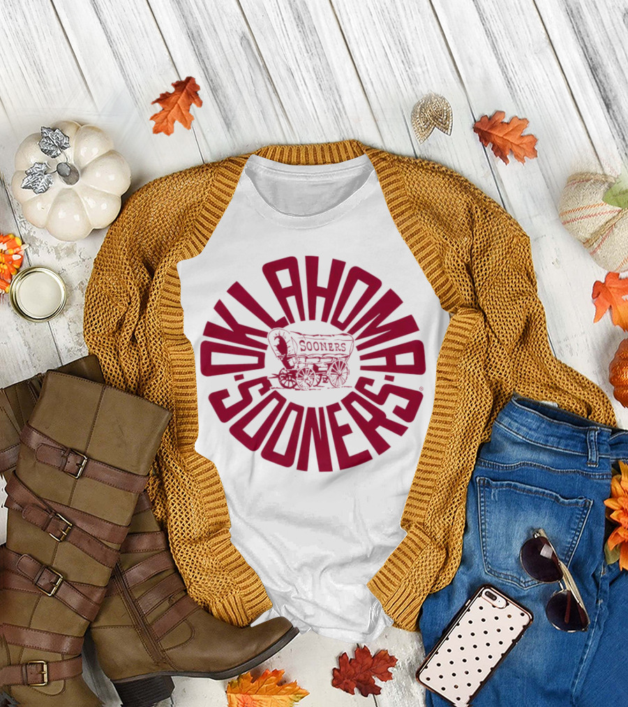 Oklahoma Sooners Covered Wagon Circle T-Shirt