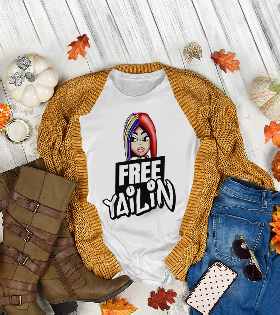 Free Yailin Colorful Hair Cartoon T-Shirt