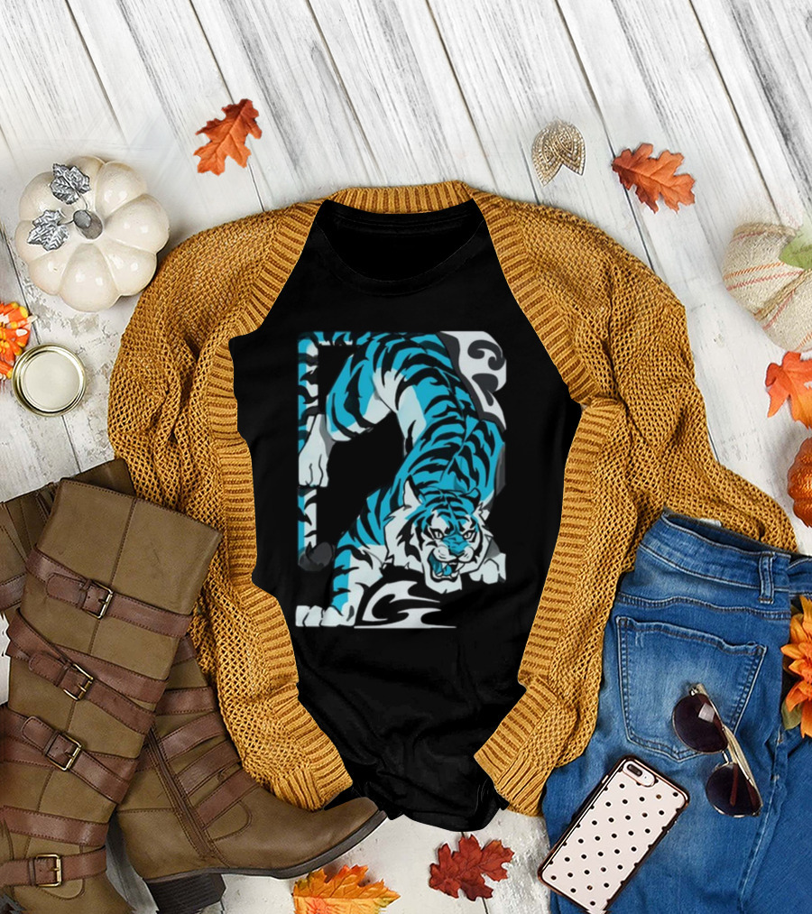 Mawili Poisonp1nk Blue Tiger Stripes T-Shirt
