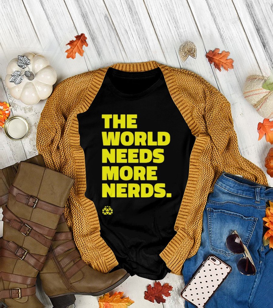 THE WORLD NEEDS MORE NERDS Geometric T-Shirt