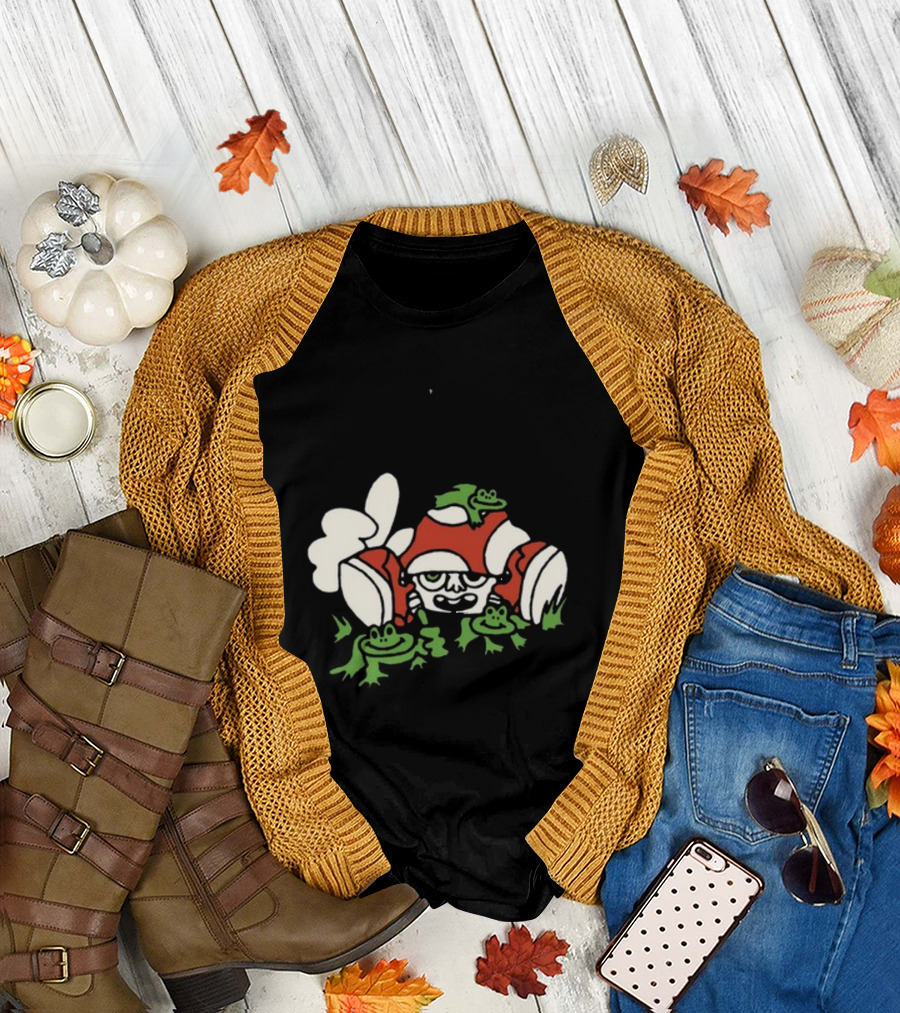 Man I Love Frogs Mushroom Character with Frogs T-Shirt