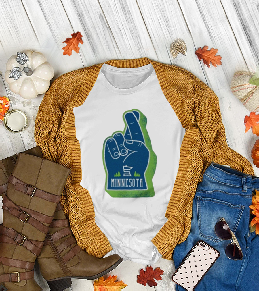 Minnesota Mood Fingers Hand Gesture with State Icon and Trees T-Shirt