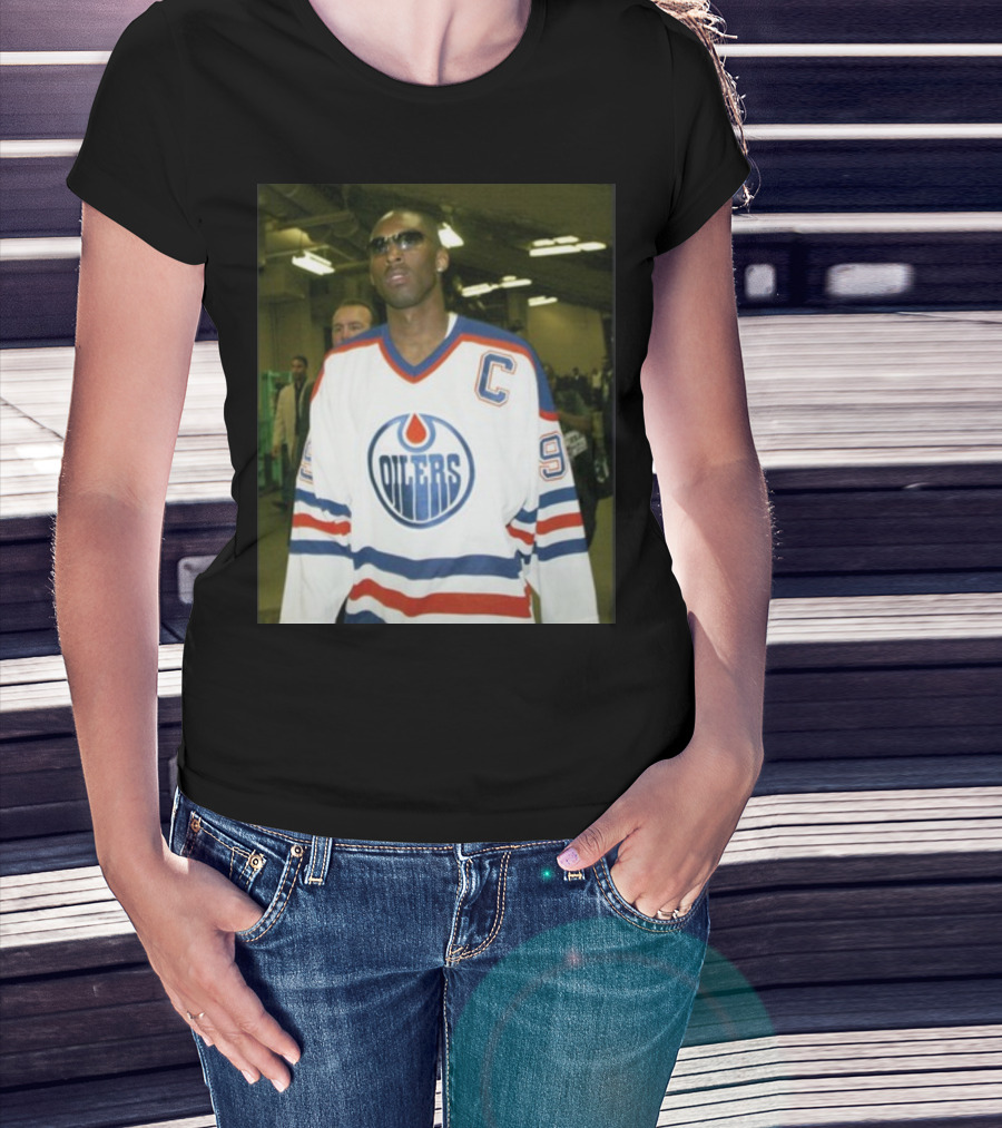 Warren Foegele Wearing Mamba Oilers 99 T-Shirt