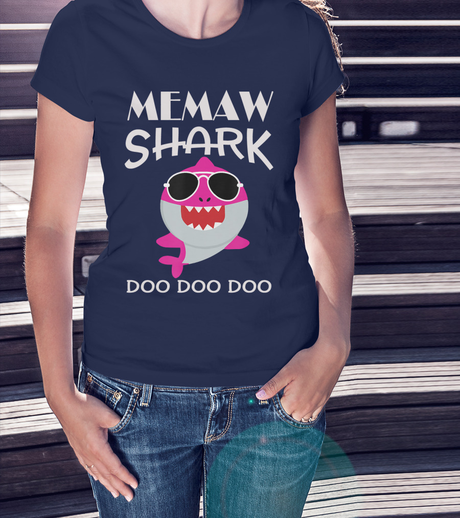 Memaw Shark Doo Doo Doo Sunglasses Pink Cartoon T-Shirt