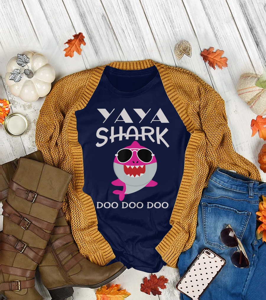 Yaya Shark Doo Doo Doo Sunglasses Cartoon T-Shirt