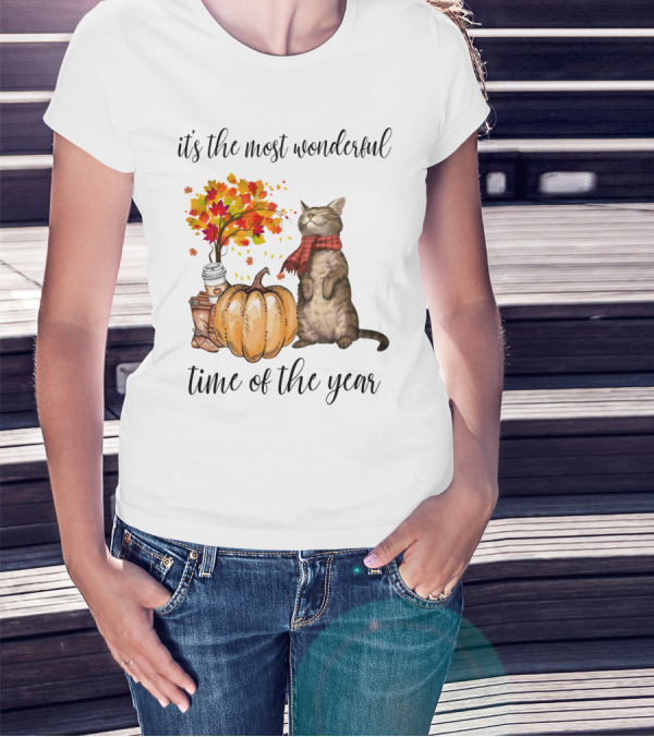 It's The Most Wonderful Time Of The Year Autumn Cat With Scarf And Pumpkin T-Shirt