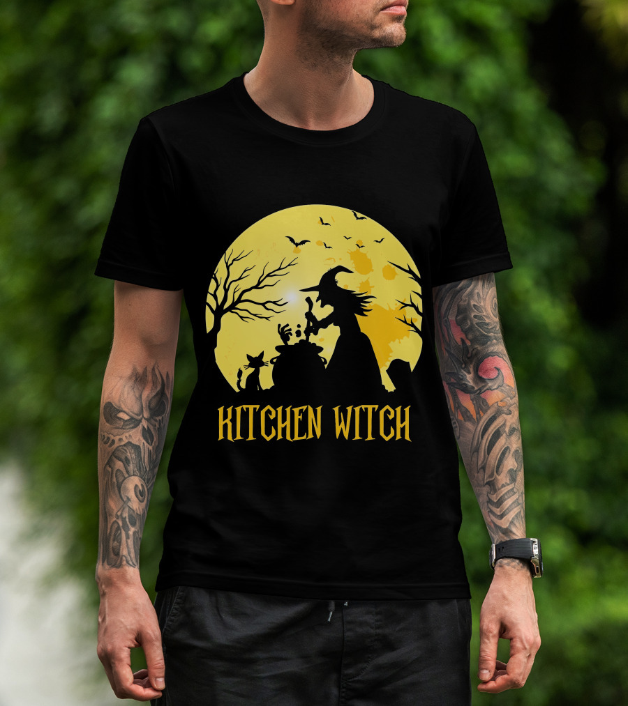 Kitchen Witch Halloween Silhouette Moon Cooking Potion T-Shirt