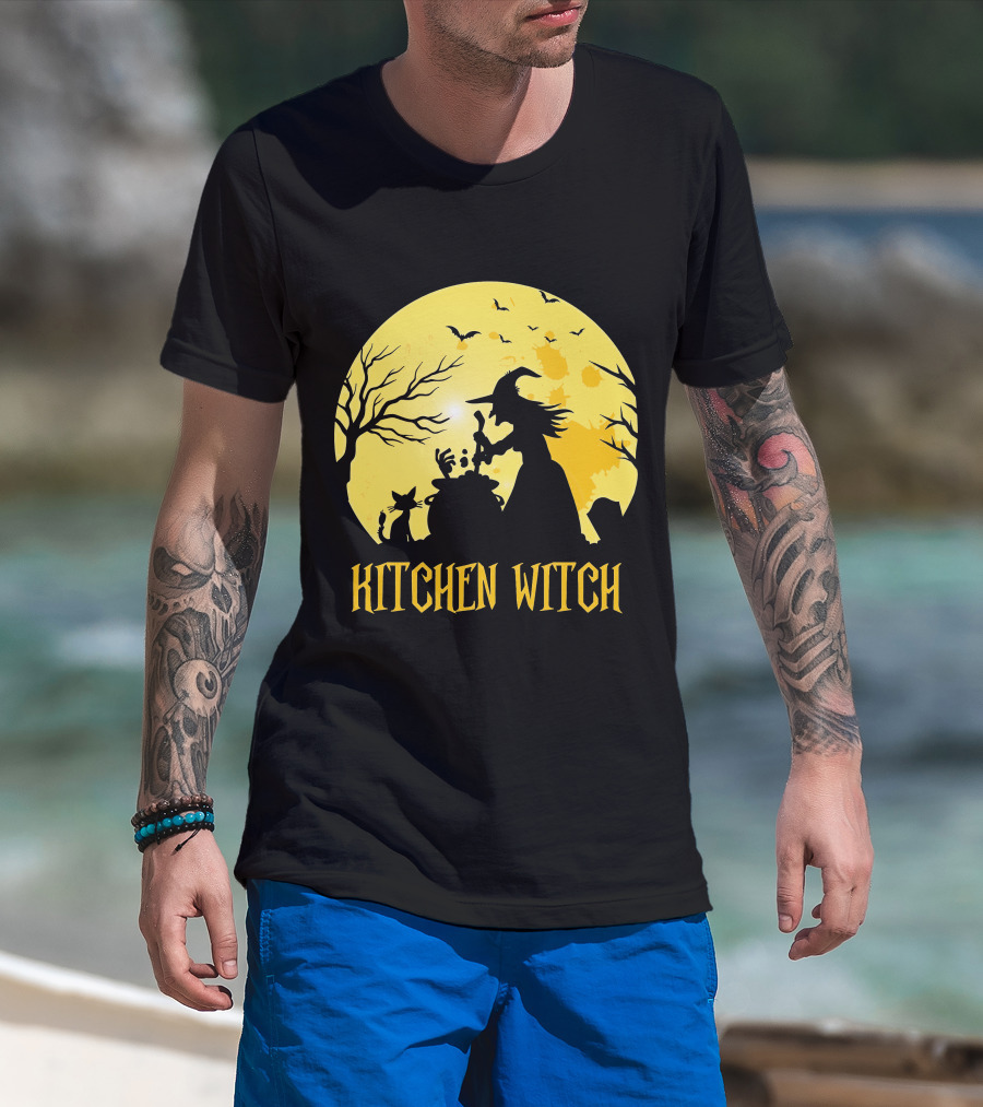 Kitchen Witch Halloween Silhouette Moon Cooking Potion T-Shirt