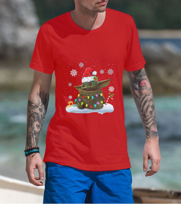 Santa Baby Yoda Christmas Lights Snowflakes Candy Cane Holiday Scene T-Shirt