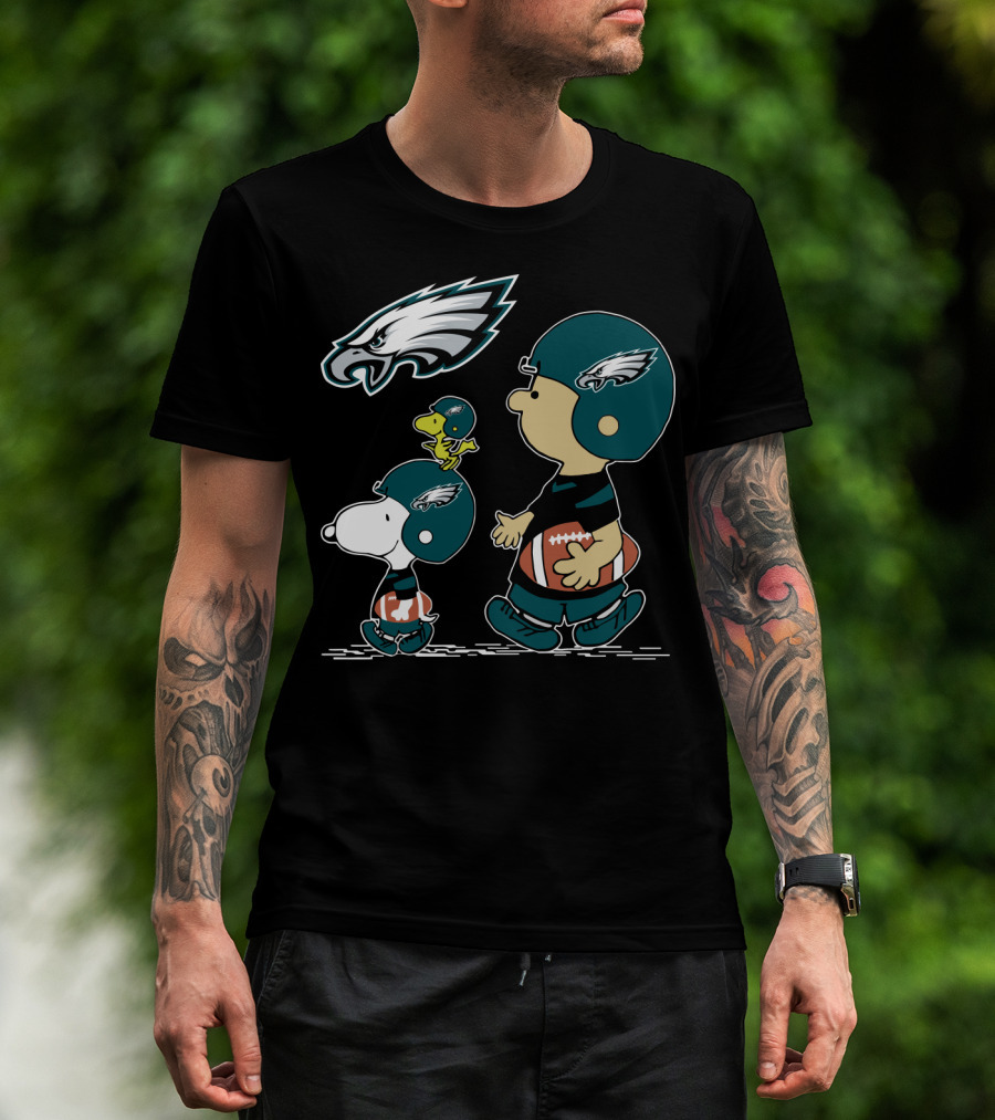 Peanuts Eagles Christmas Football Cute Characters T-Shirt