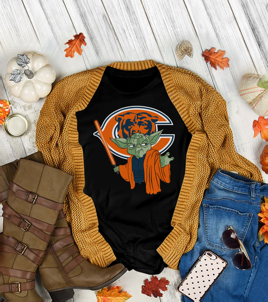 Chicago Bears Yoda Orange Lightsaber T-Shirt