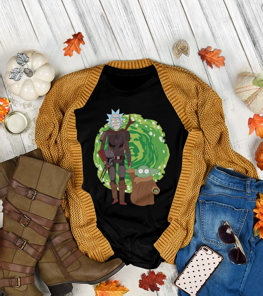 Rick Morty Mandalorian Yoda Portal Fusion T-Shirt