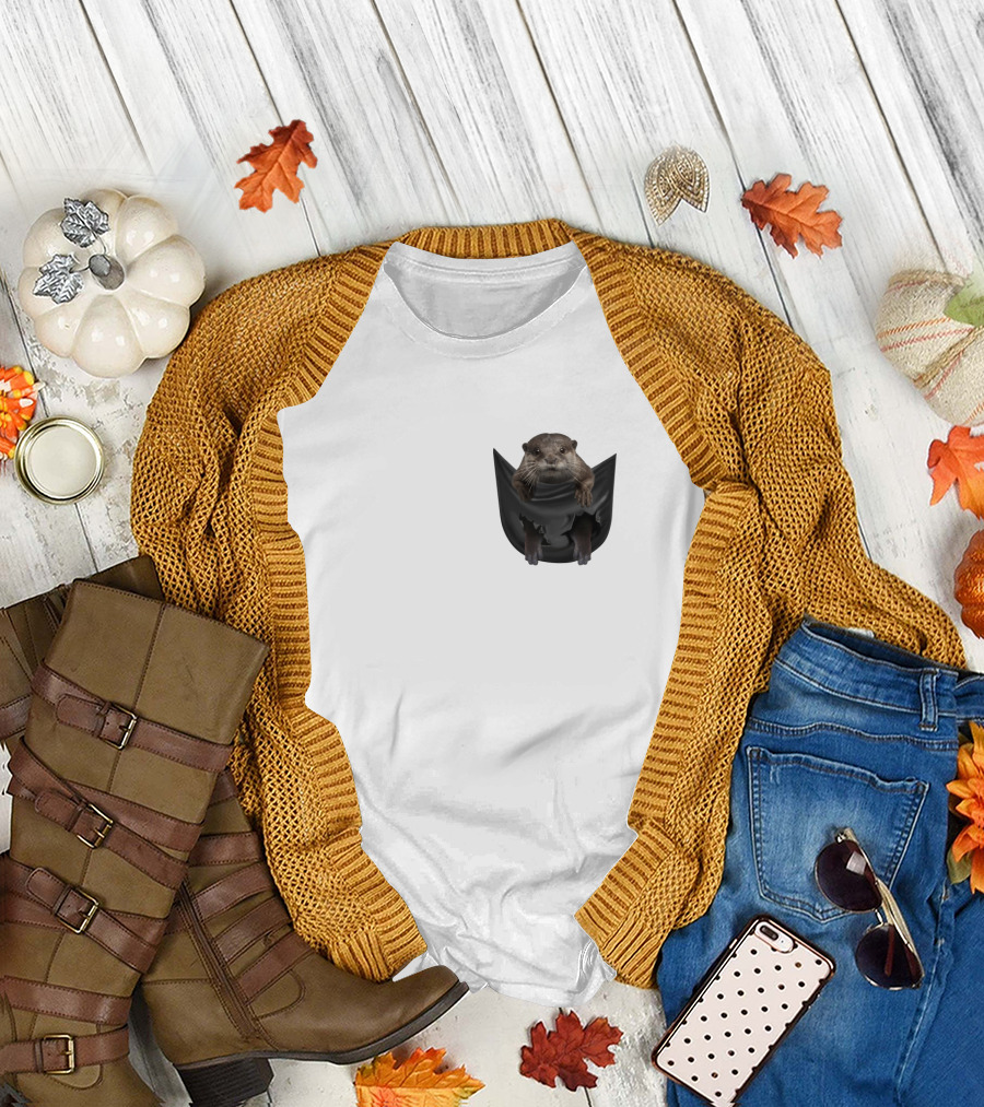 Otter in Black Pocket T-Shirt