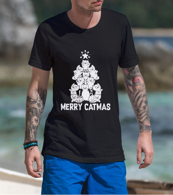 Merry Catmas Cute Adorable Cat Christmas Tree Pyramid Star T-Shirt