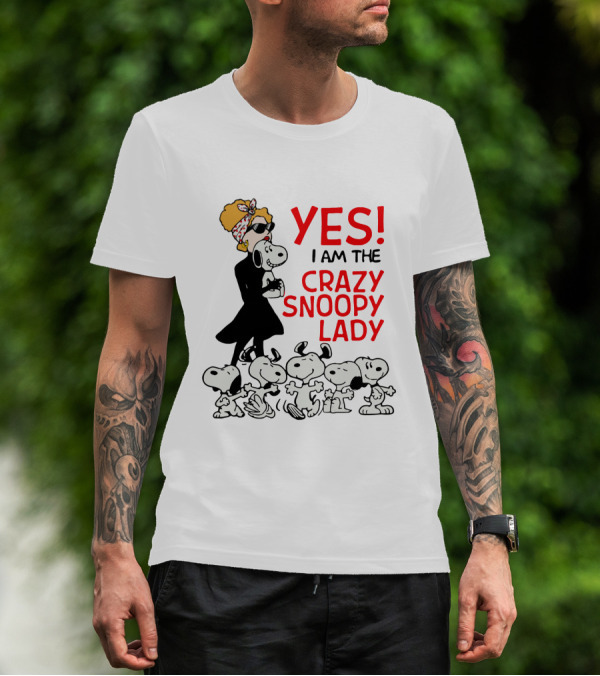YES I Am The Crazy Snoopy Lady With Retro Snoopy Characters T-Shirt