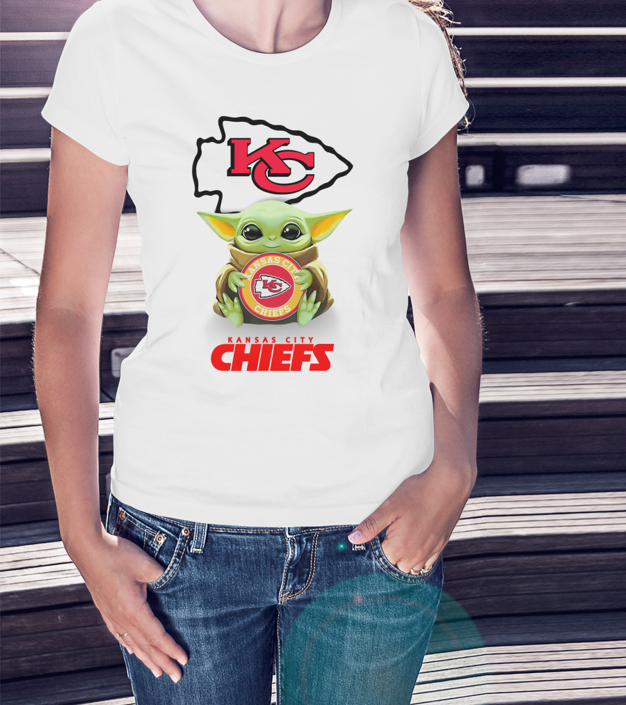 Baby Yoda With Kansas City Chiefs Kc Emblem And Chiefs T-Shirt