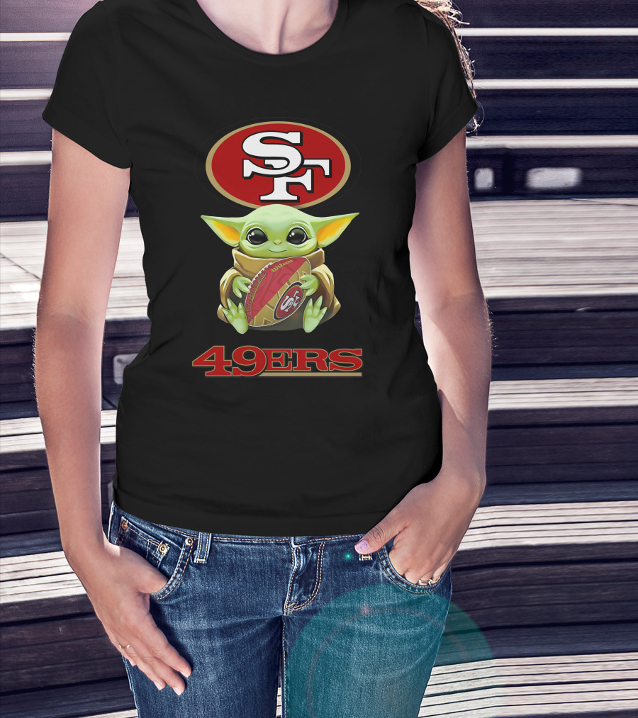 Star Wars Baby Yoda Holding San Francisco 49ers Football Fan T-Shirt