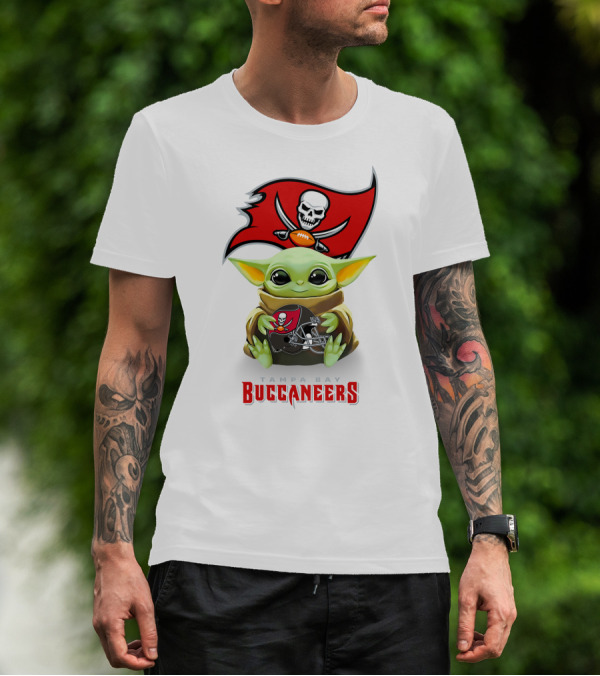 Tampa Bay Buccaneers Baby Yoda Hugging Helmet NFL Team Flag T-Shirt