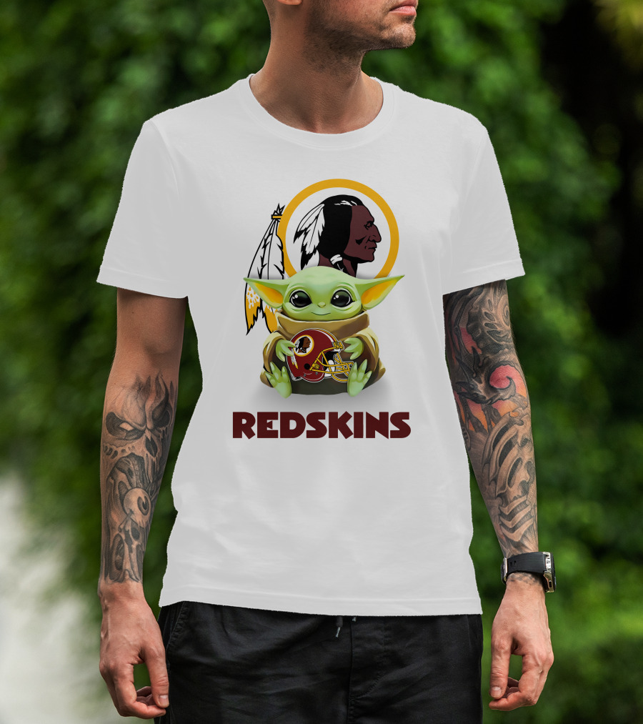 Star Wars Baby Yoda Holding Washington Redskins Helmet T-Shirt