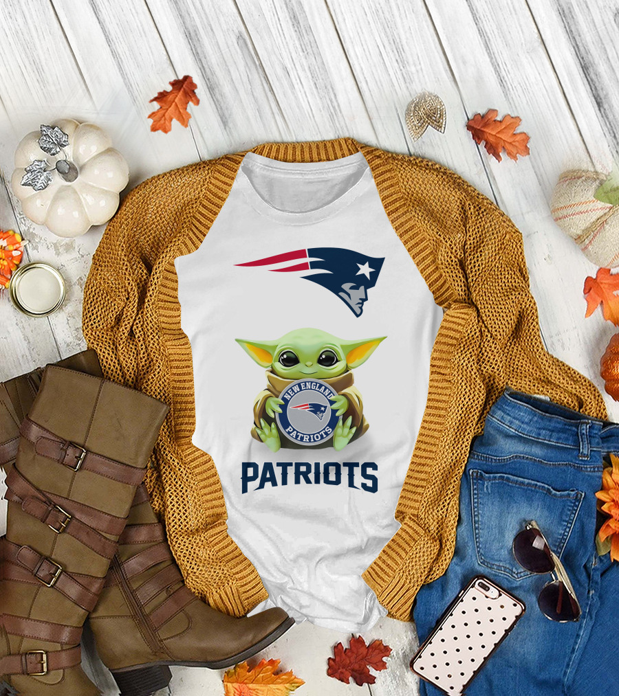 Grogu Holding New England Patriots Emblem T-Shirt