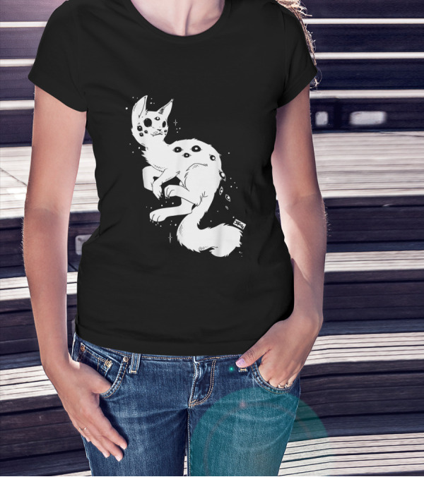 Creepy Cat Multi-Eyed Kawaii Kitty With Stars T-Shirt