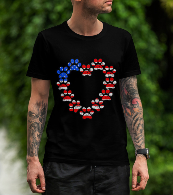 USA Flag Cat Dog Paw Prints Heart Animal Lover Patriotic Emblem T-Shirt