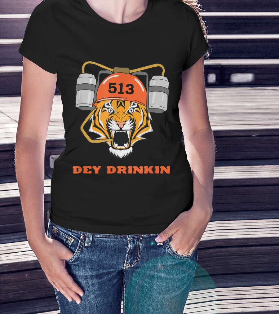 Cincinnati 513 Dey Drinkin Football Bengal Tiger T-Shirt