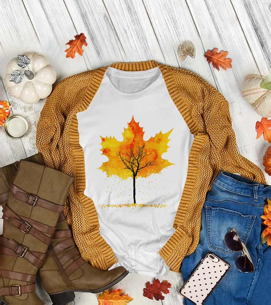 Maple Tree Autumn Leaves Fall Forest Scene T-Shirt