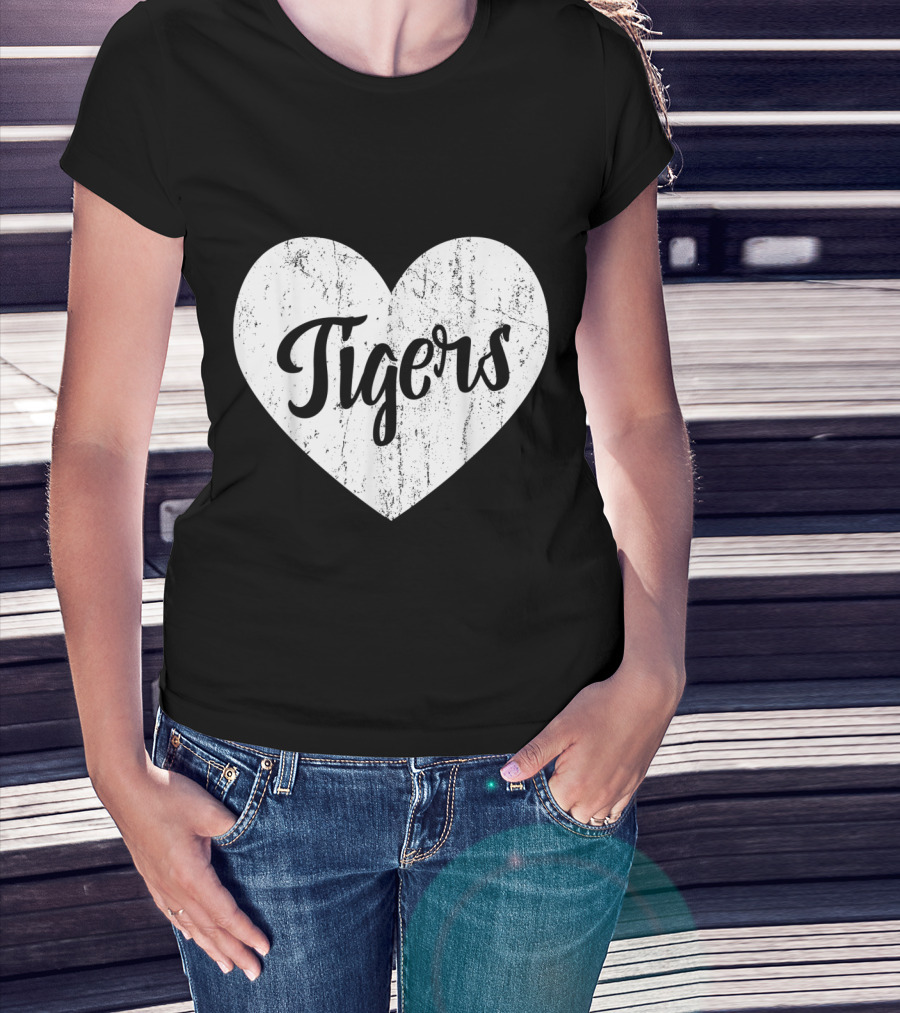Tigers School Team Spirit Cute Heart Mascot Fan T-Shirt