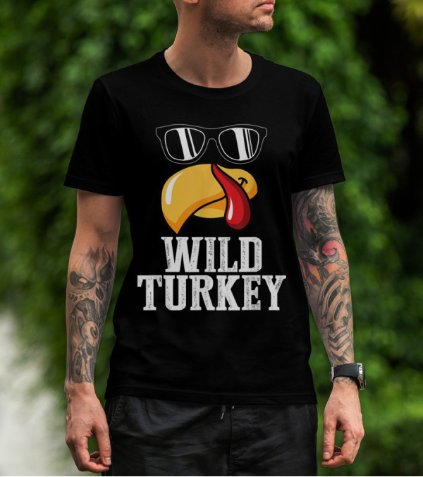 Wild Turkey Funny Sunglasses Tongue Thanksgiving Turkey Lover T-Shirt