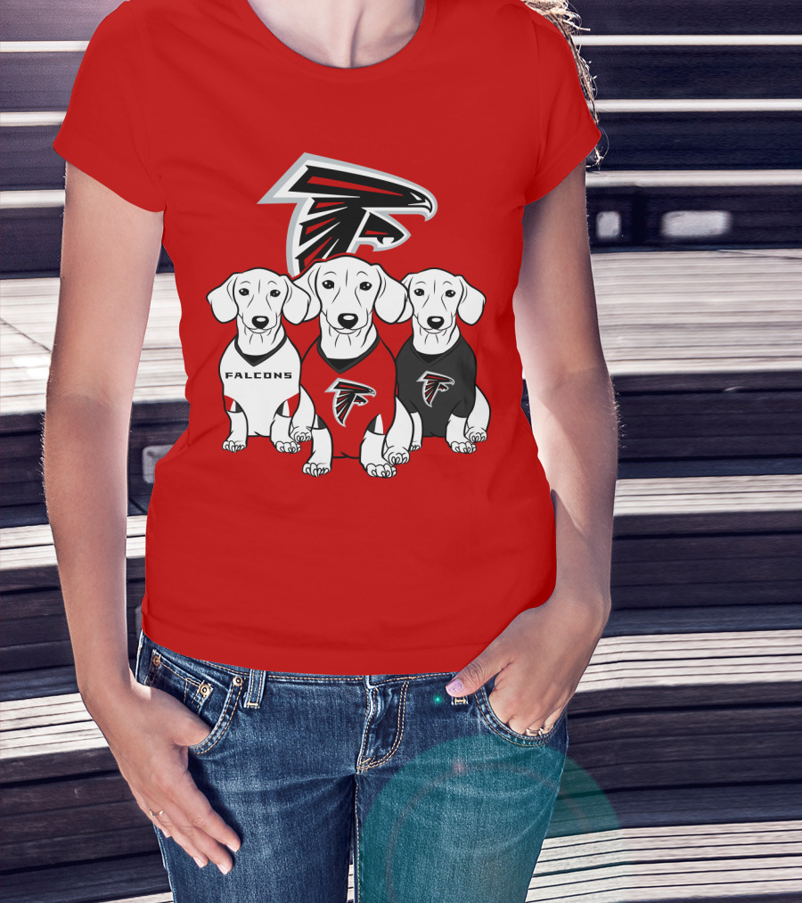 Atlanta Falcons With Dachshund  T-Shirt